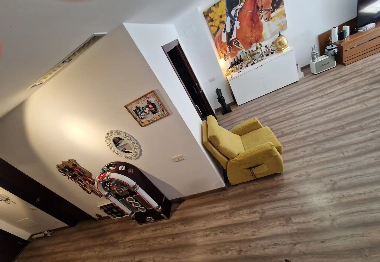 Wohnzimmer von Einfamilien-Reihenhaus zum Verkauf in Dosrius mit Klimaanlage, Heizung und Gemeinschaftspool
