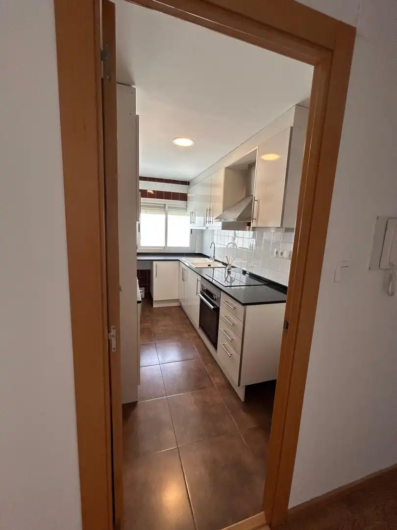 Cuina de Pis de lloguer en Valencia amb Aire condicionat, Calefacció i Terrassa