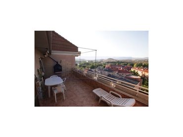 Appartement compact avec balcon à vendre à San Millán - Ayuntamiento