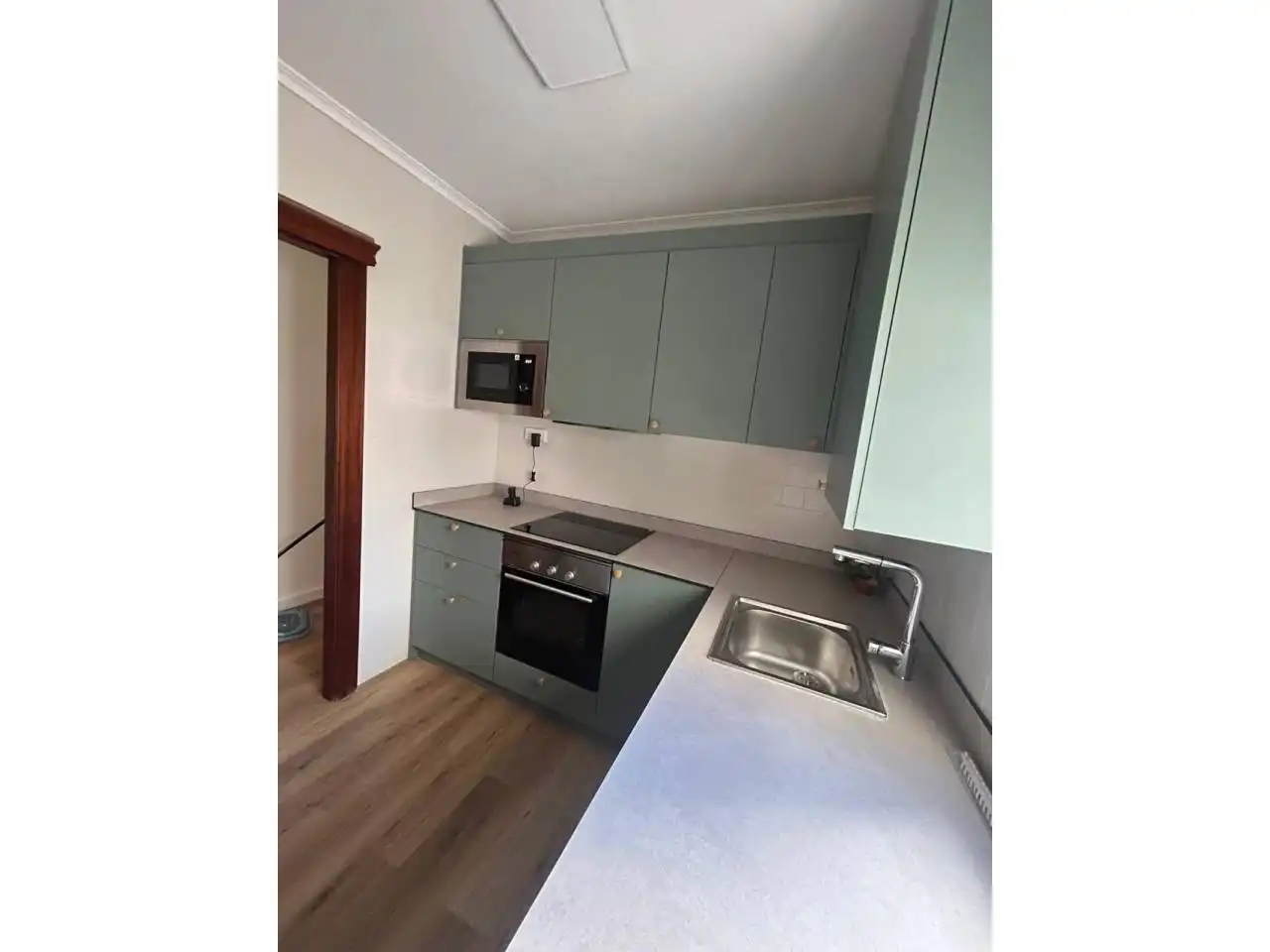 Kitchen of Flat for rent in Valencia  with Air Conditioner, Parquet flooring and Storage room