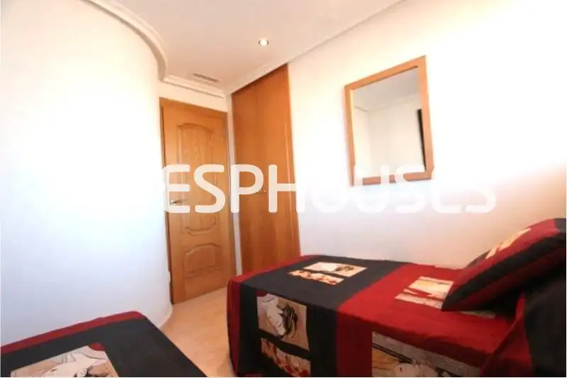 Ático con terraza en venta en Puerto Deportivo, imagen 19