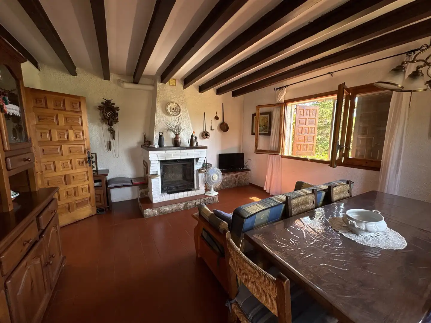 Sala de estar de Casa o chalet en venta en Vespella de Gaià con Jardín privado, Piscina y Amueblado