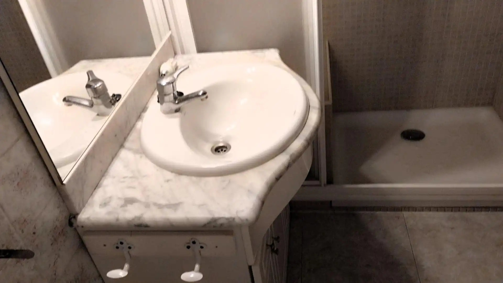 Baño de Piso en venta en Valencia con Aire acondicionado y Balcón