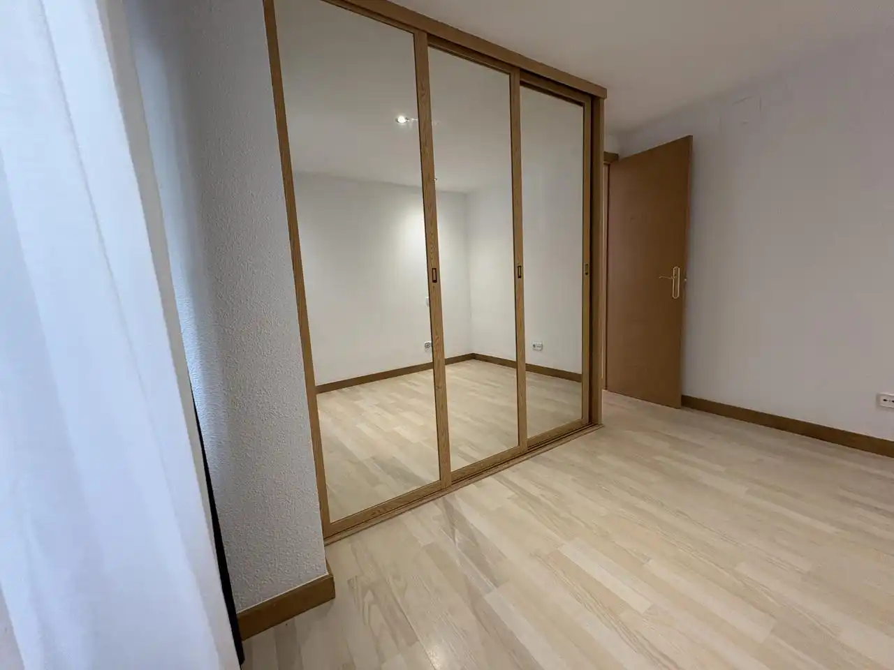 Habitación de Planta baja de alquiler en Madrid con Aire acondicionado y Calefacción