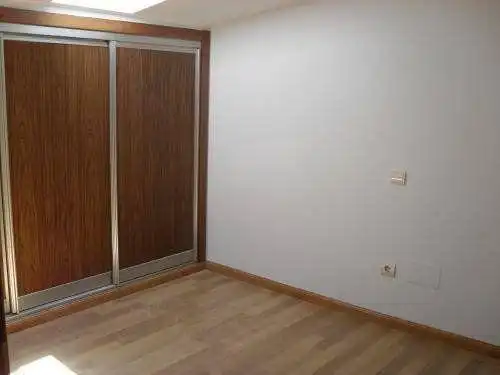 Dormitori de Dúplex en venda en El Molar (Madrid) amb Calefacció