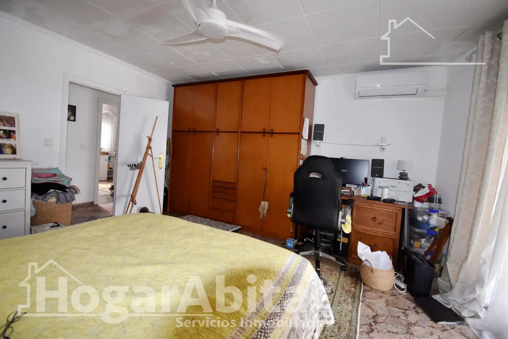 Bedroom of Flat for sale in Miramar  with Air Conditioner and Balcony