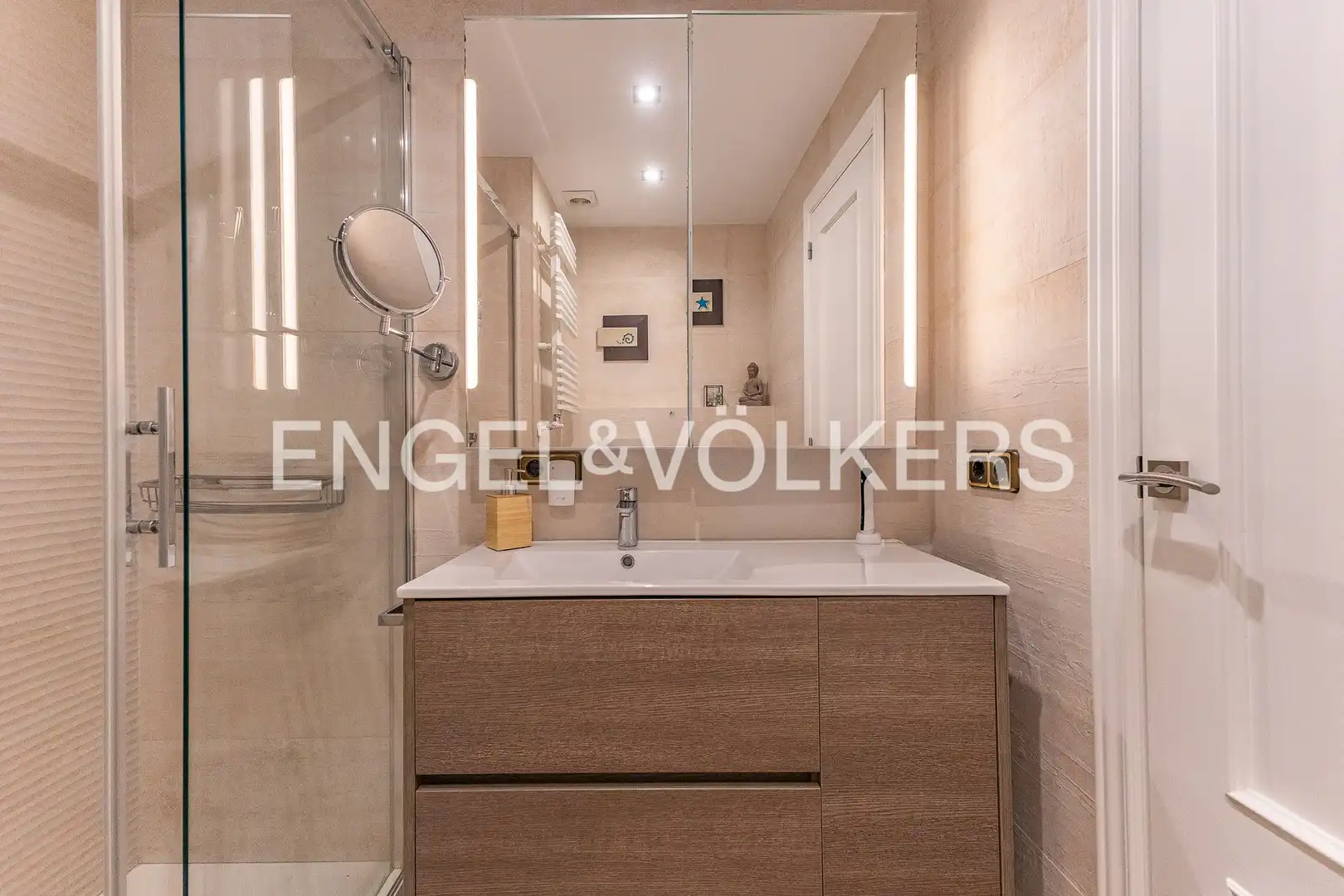 Baño de Ático en venta en Mataró con Aire acondicionado, Calefacción y Parquet