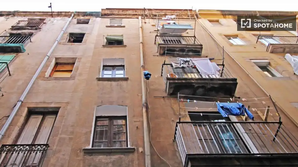 Room in El Raval