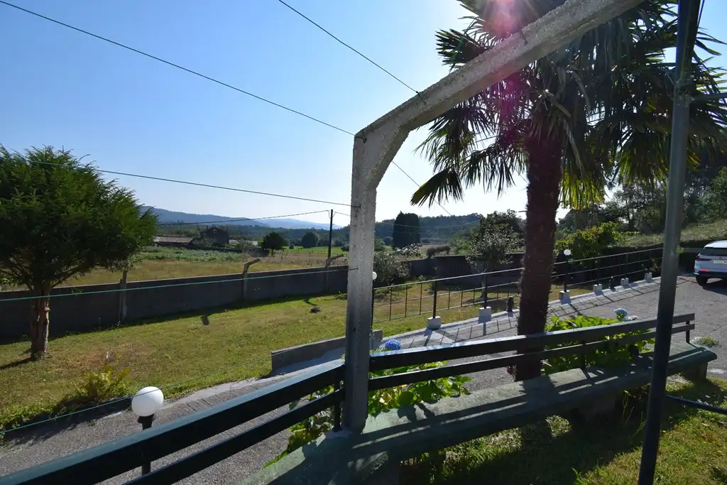Jardí de Casa o xalet en venda en Pontedeume amb Calefacció, Jardí privat i Moblat