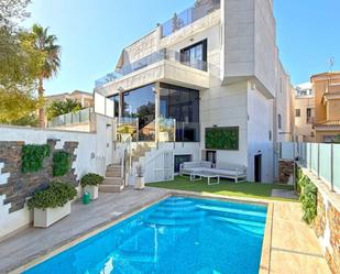 Piscina de Casa o xalet en venda en Orihuela amb Aire condicionat, Terrassa i Traster