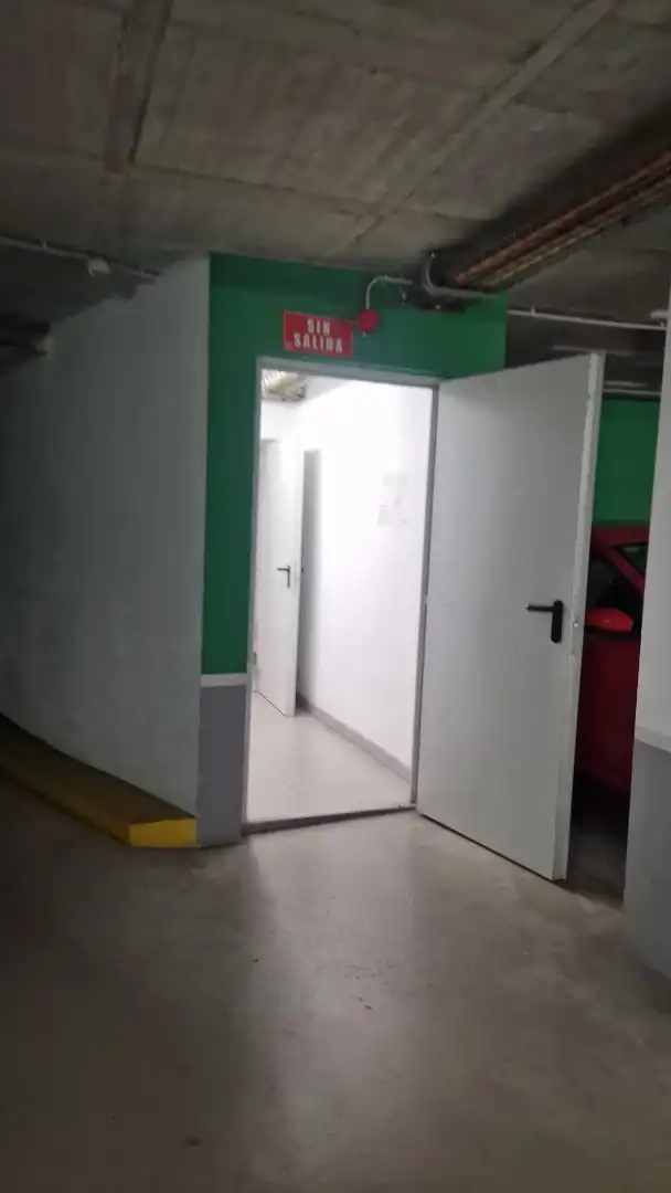Garage zum Verkauf in Sant Feliu de Llobregat