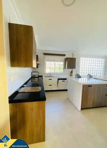 Villa mit Pool zum Verkauf in Playa del Acequión, Náufragos y Rocío del Mar, imagen 3