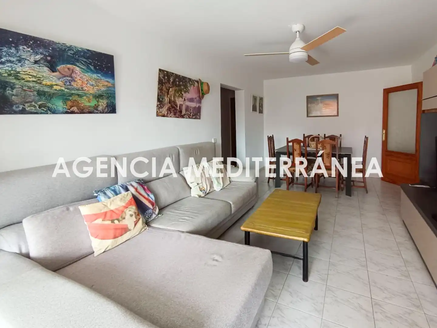 Sala d'estar de Apartament en venda en Santa Eulària des Riu amb Aire condicionat, Calefacció i Jardí privat
