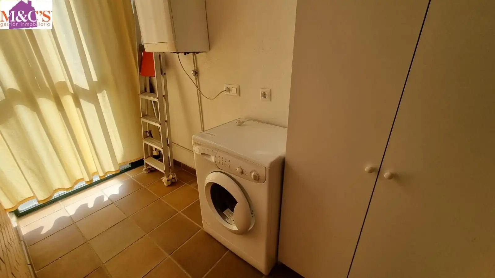 Habitación de Apartamento en venta en Argamasilla de Calatrava con Aire acondicionado, Terraza y Trastero