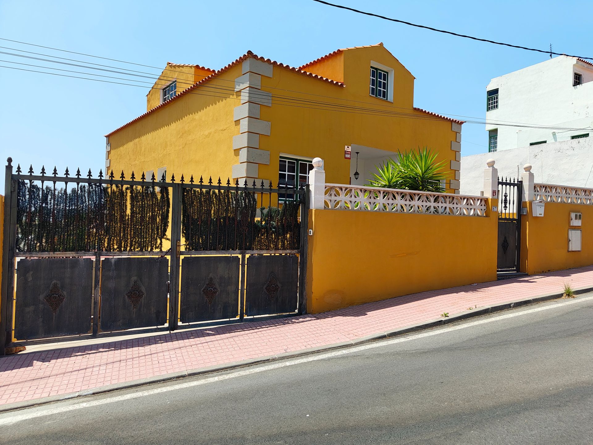 Vista exterior de Casa o chalet en venta en Candelaria con Jardín privado, Terraza y Balcón