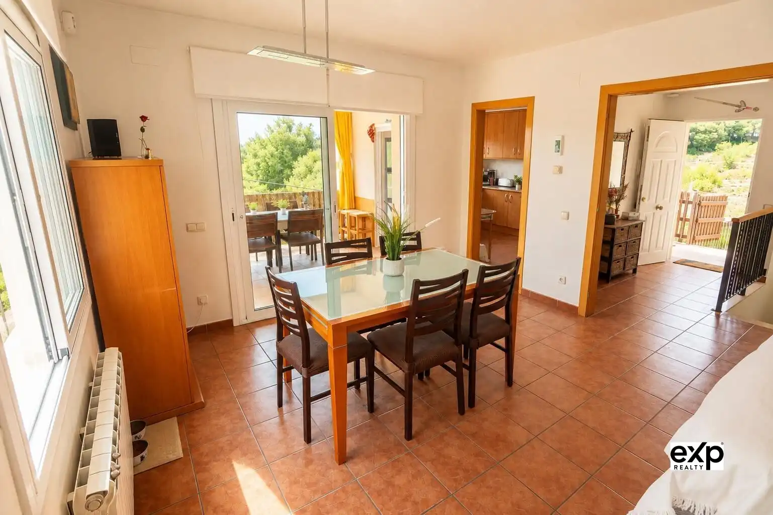 Esszimmer von Haus oder Chalet zum Verkauf in Calafell mit Heizung, Privatgarten und Terrasse
