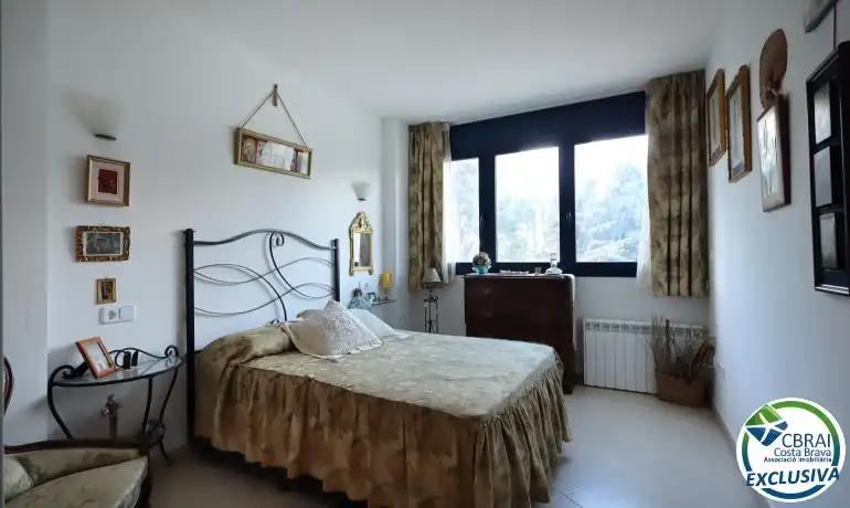 Habitación de Piso en venta en Llançà con Aire acondicionado, Calefacción y Amueblado