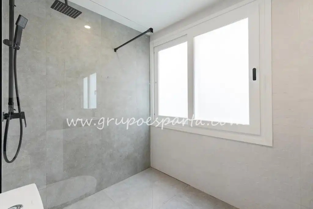 Flat for rent in Plaza De Cuba, 1, Los Remedios