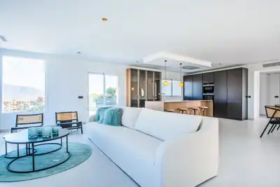 Detached house with pool for sale in La Mairena, imagen 5