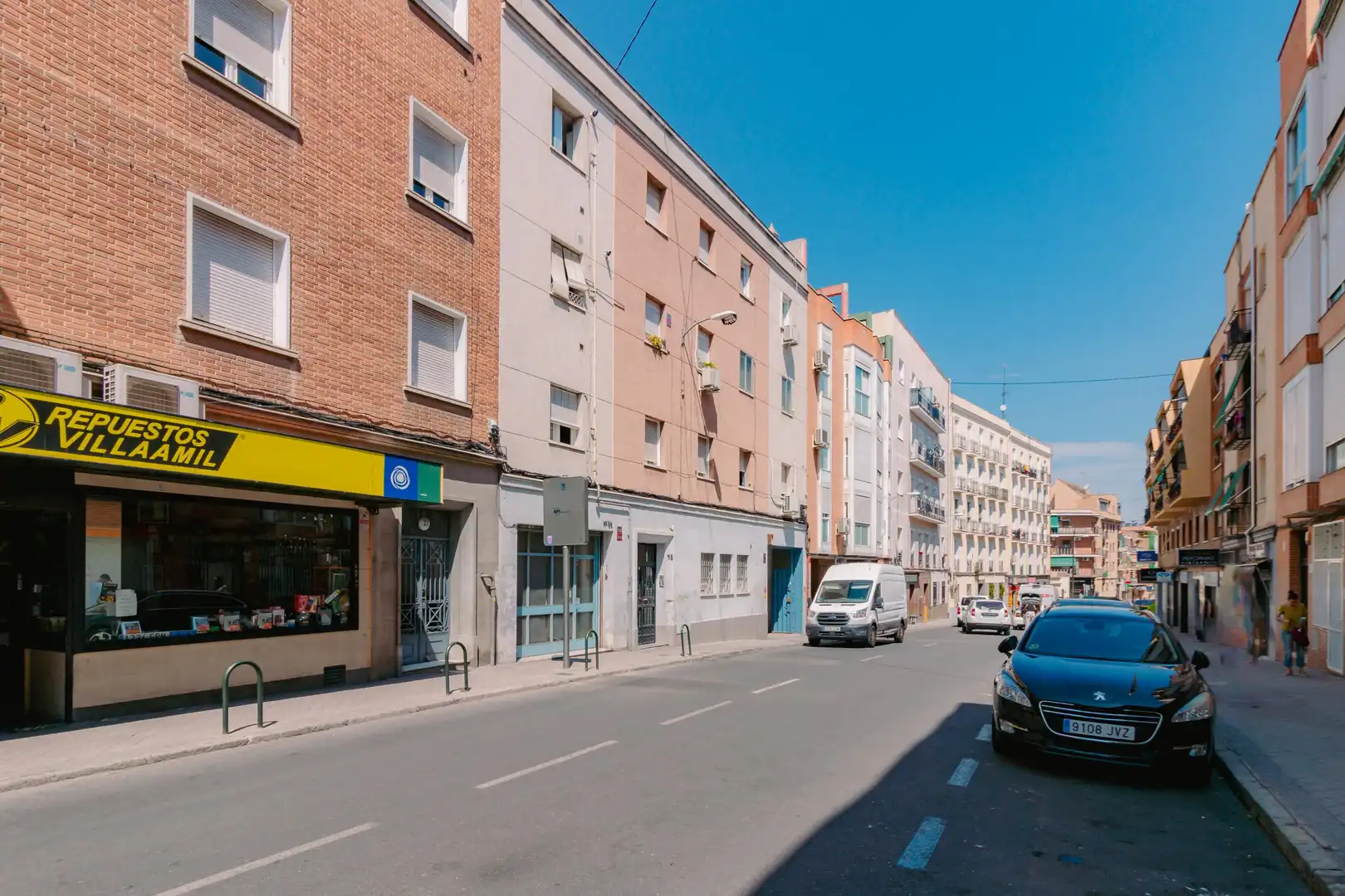 Vista exterior de Apartamento en venta en Madrid con Calefacción
