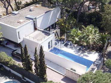Maison avec piscine à vendre à Gavà Mar