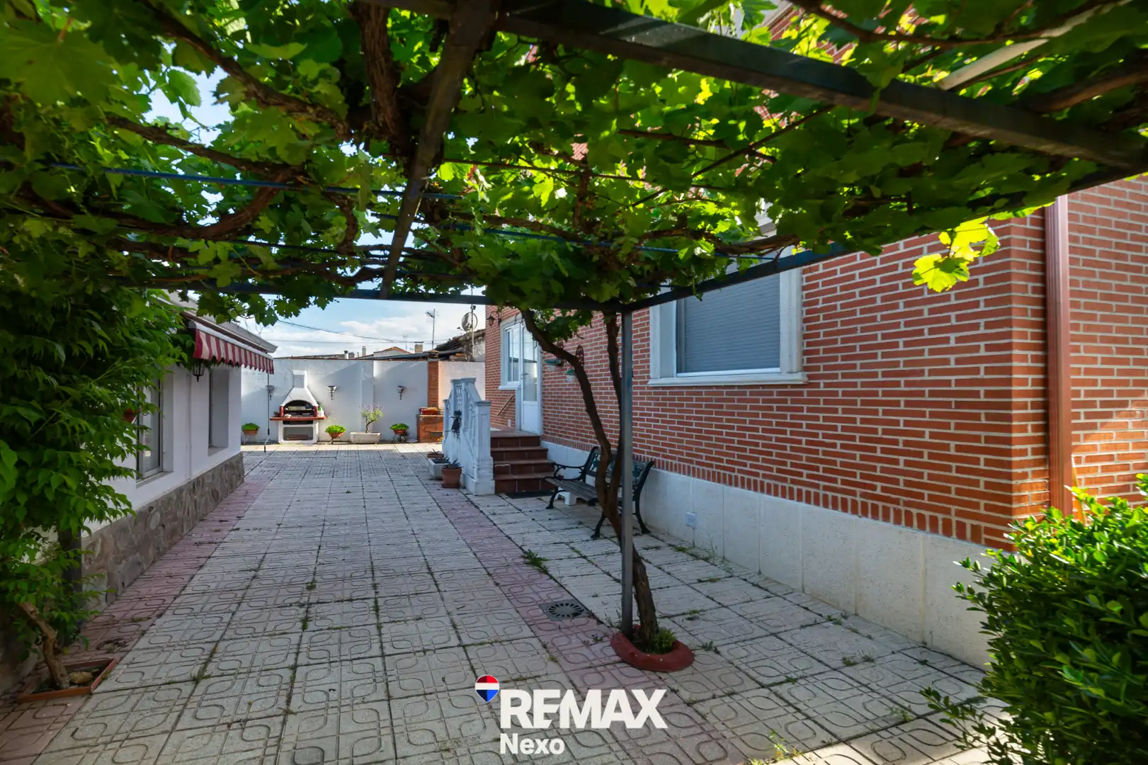 Vista exterior de Casa o chalet en venta en Valdestillas con Aire acondicionado, Calefacción y Jardín privado