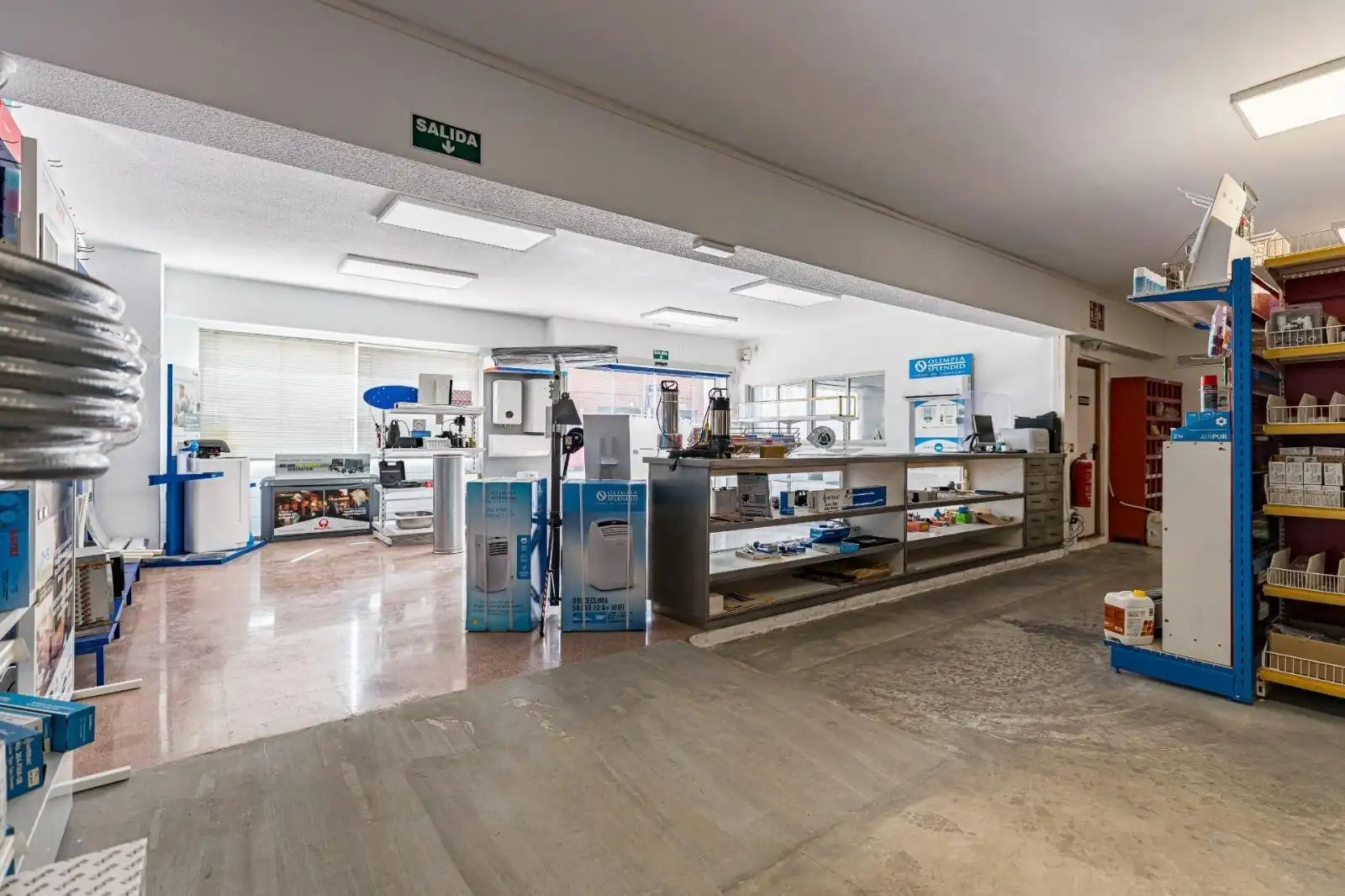 Fabrikhallen zur Miete in Alicante / Alacant