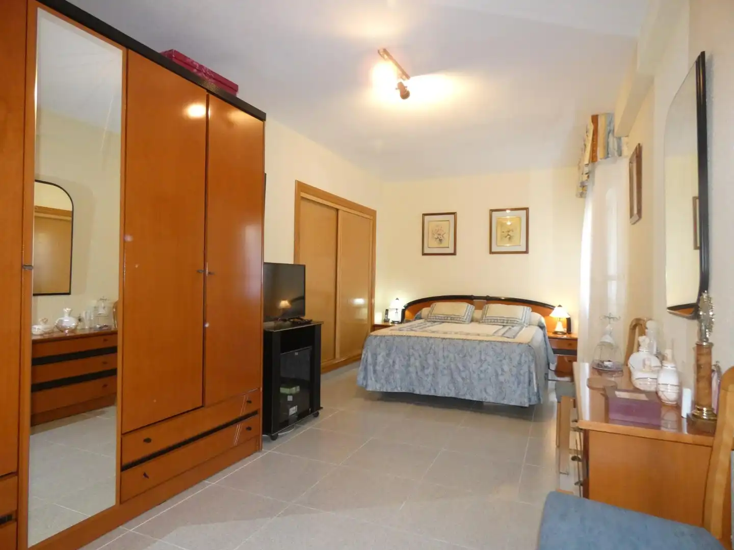 Schlafzimmer von Wohnung zum Verkauf in Utebo mit Heizung