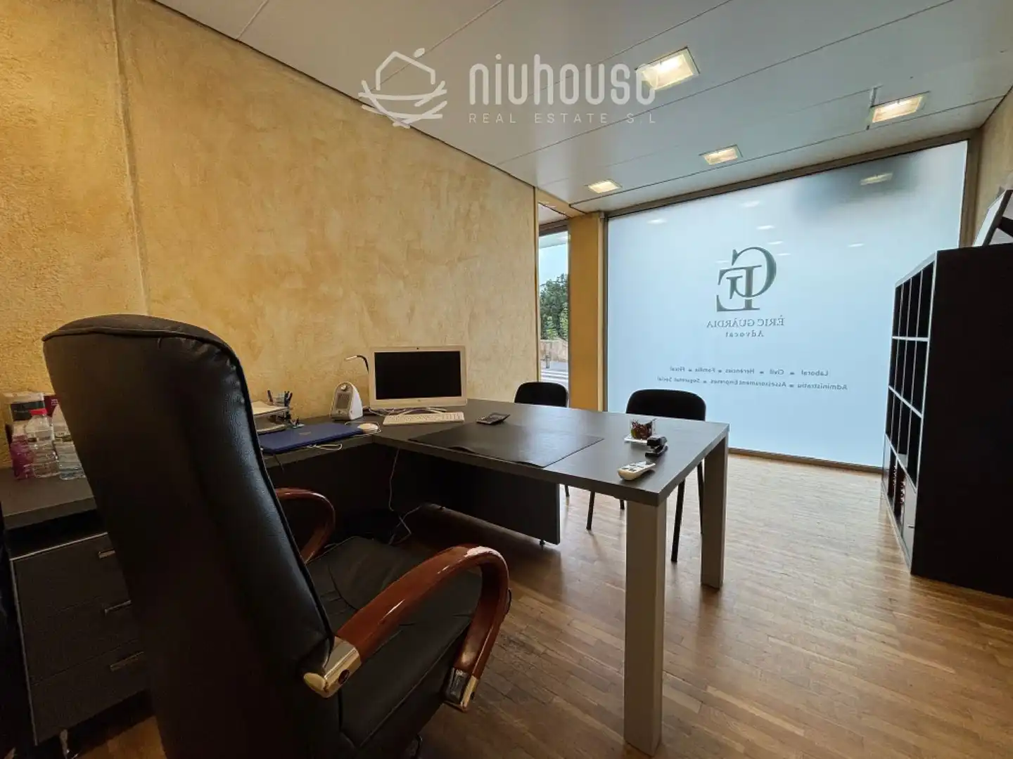 Commercial properties for sale in Puigcerdà  with Air Conditioner