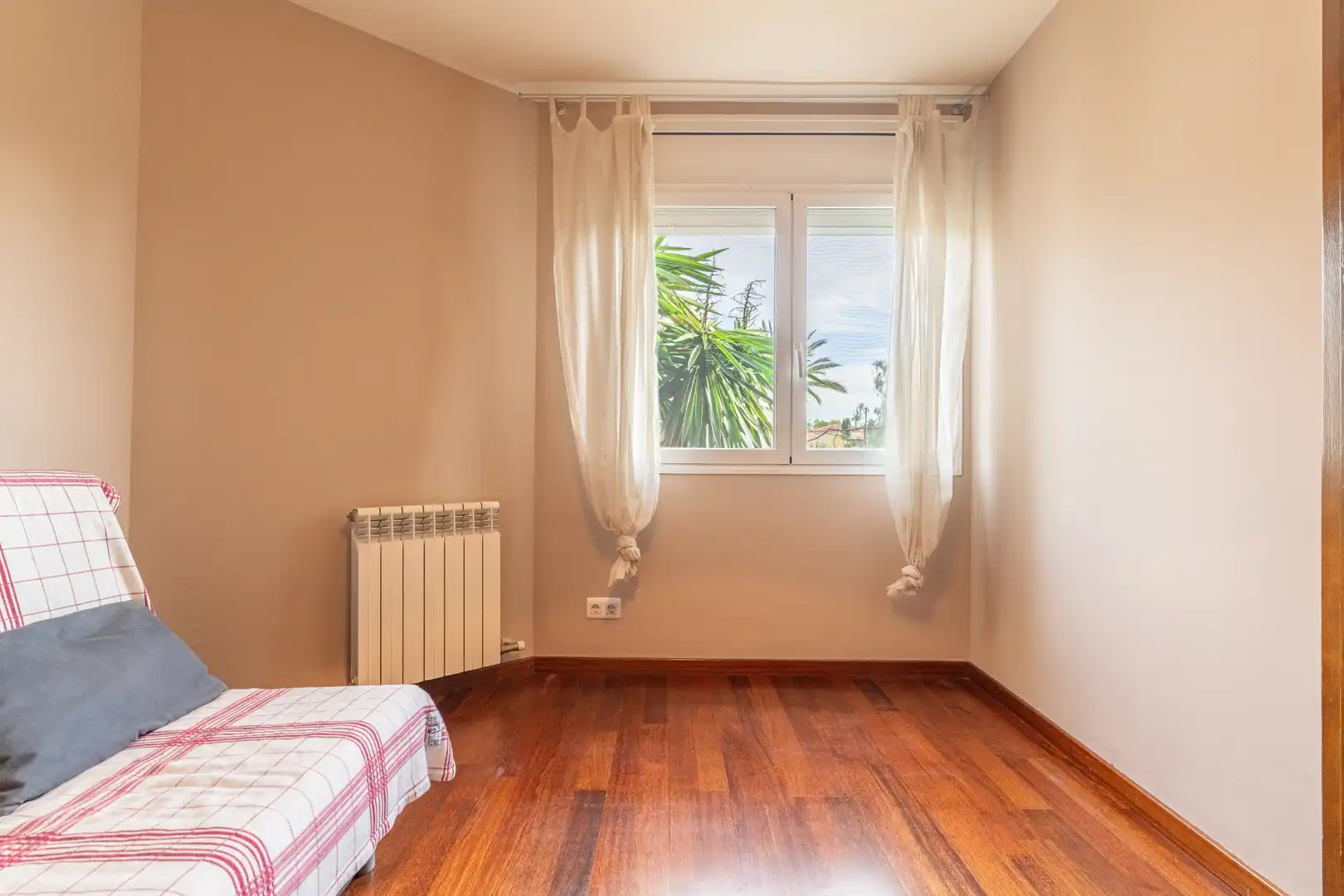 Schlafzimmer von Haus oder Chalet zum Verkauf in Reus mit Privatgarten, Parkett und Schwimmbad