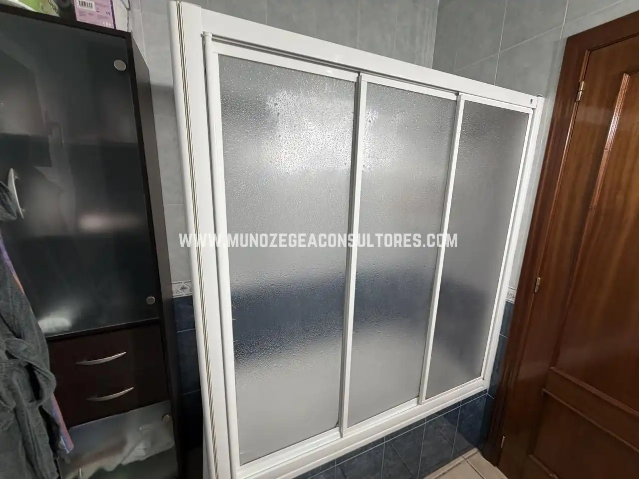 Bathroom of Houses for sale in Lucena  with Air Conditioner, Private garden and Terrace
