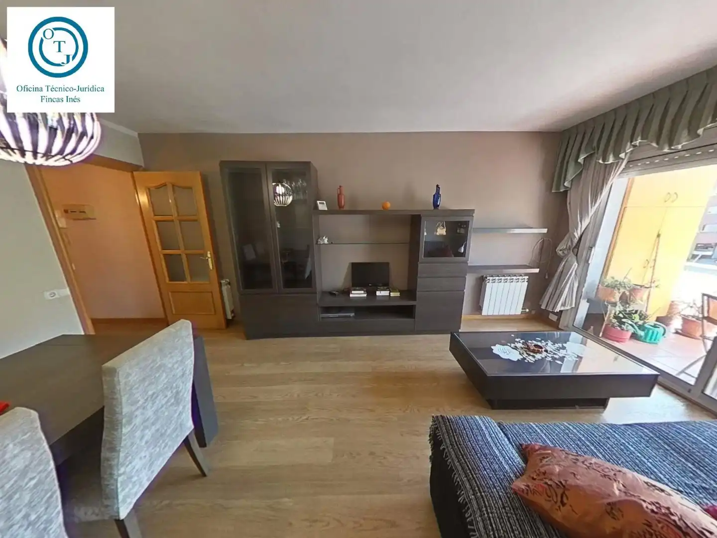 Living room of Flat for rent in Mollet del Vallès  with Air Conditioner, Heating and Parquet flooring