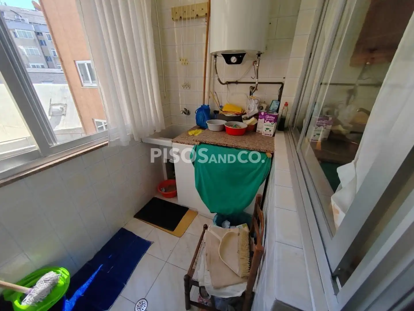 Cocina de Piso en venta en A Coruña Capital  con Calefacción, Trastero y Amueblado