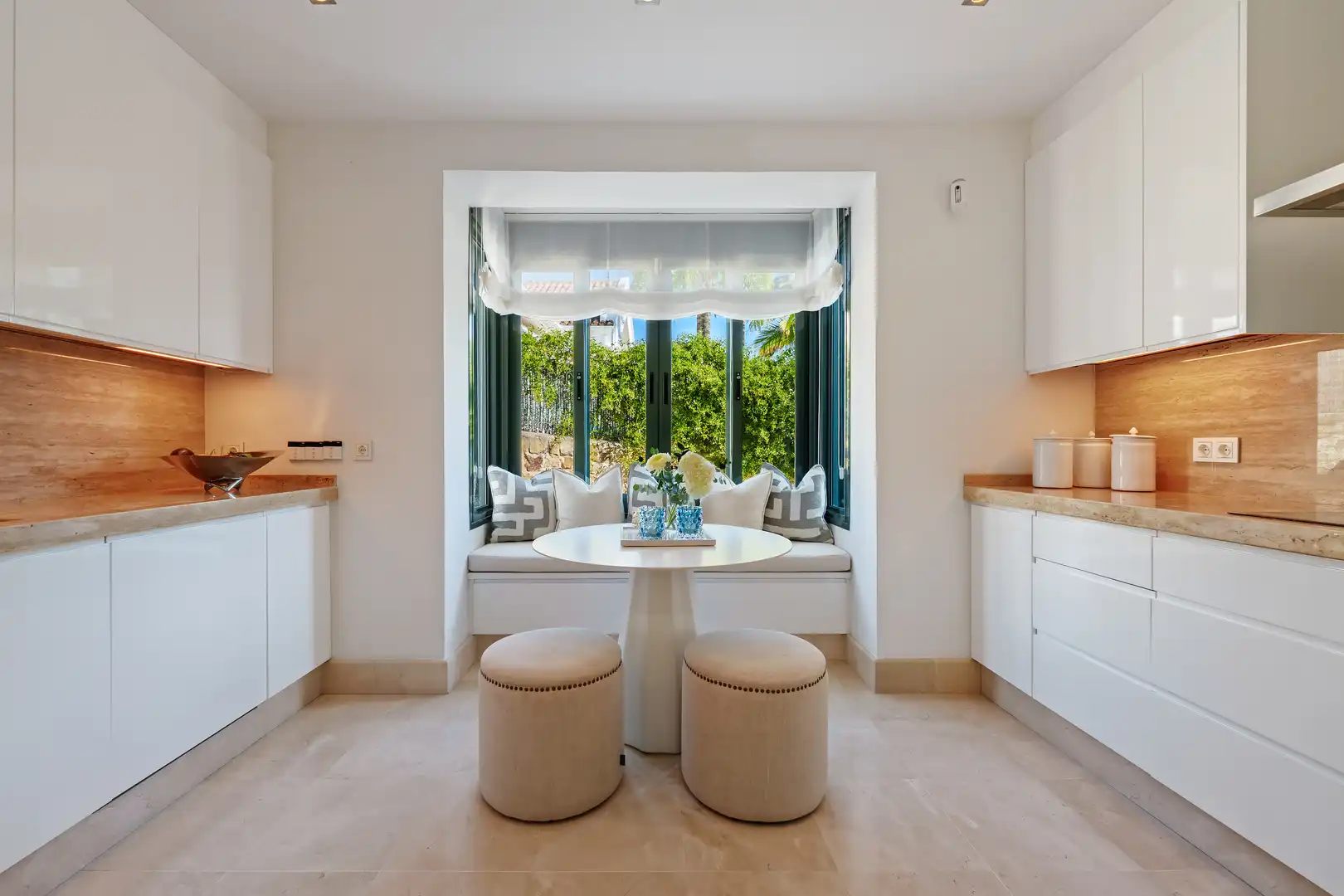 Chalet de obra nueva en venta en CL CENTAURO-HAZA DEL CONDE 8 NS-3(F) VILLA LA PERLA 29660 MARBELLA (MÁRBELLA), imagen 57