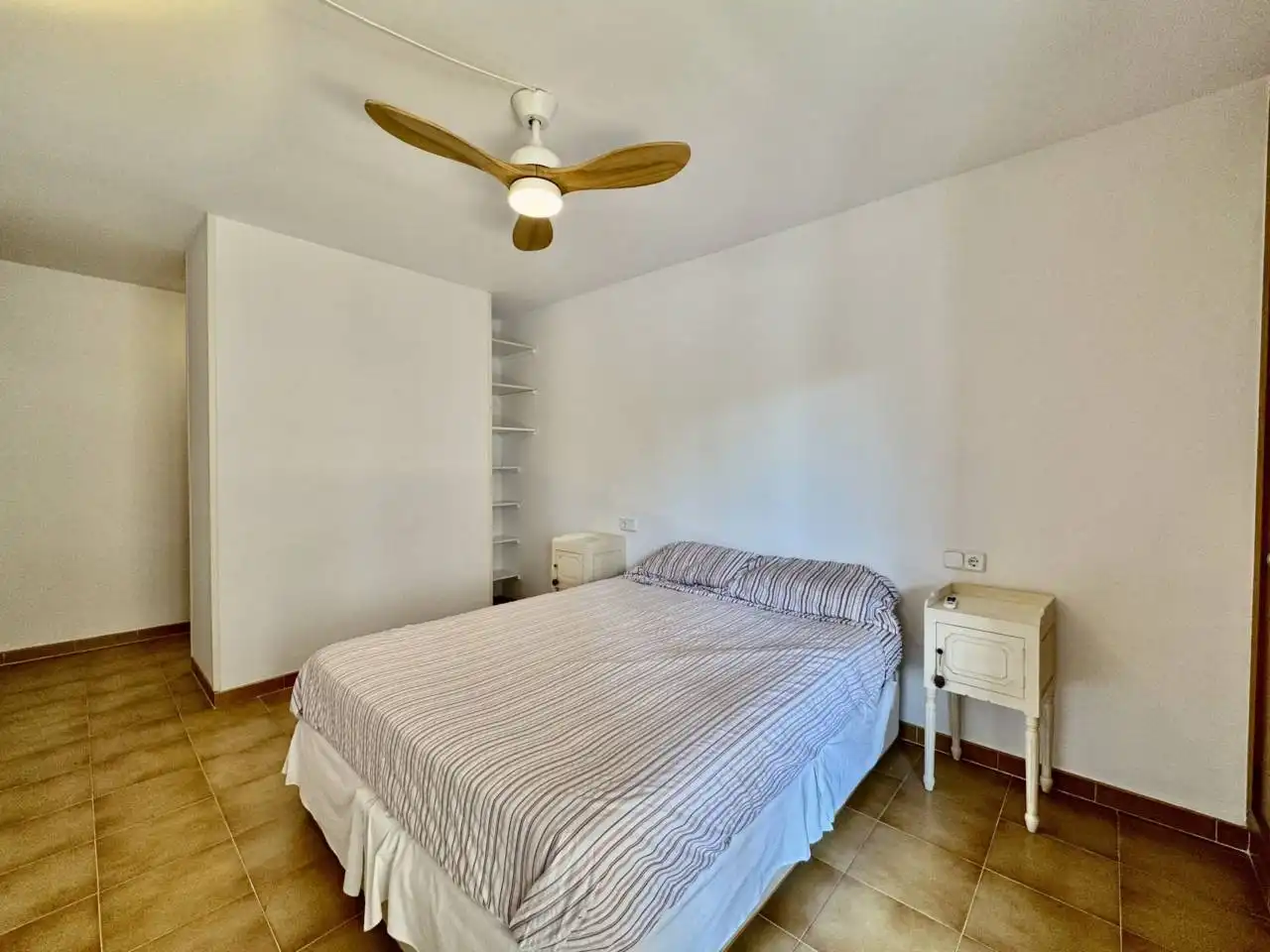 Habitación de Piso de alquiler en  Palma de Mallorca con Aire acondicionado, Calefacción y Terraza