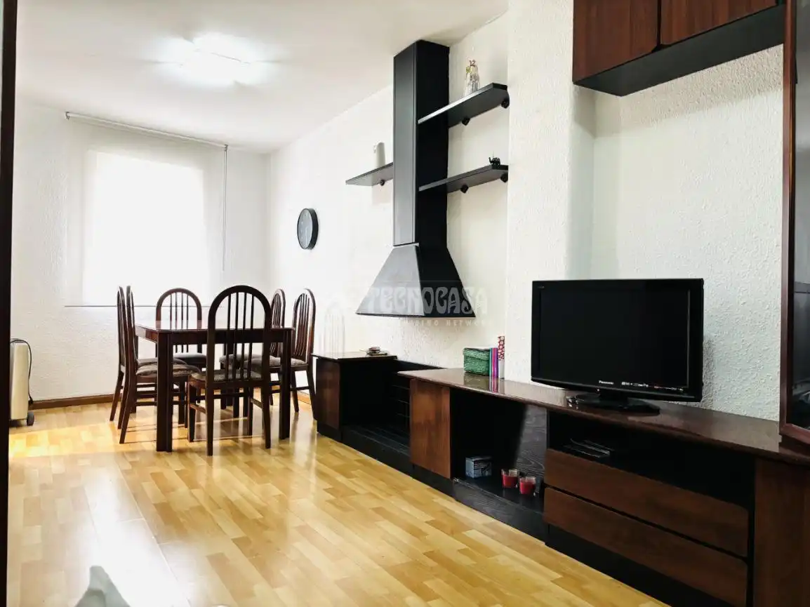 Living room of Flat for sale in Zaragoza  with Heating