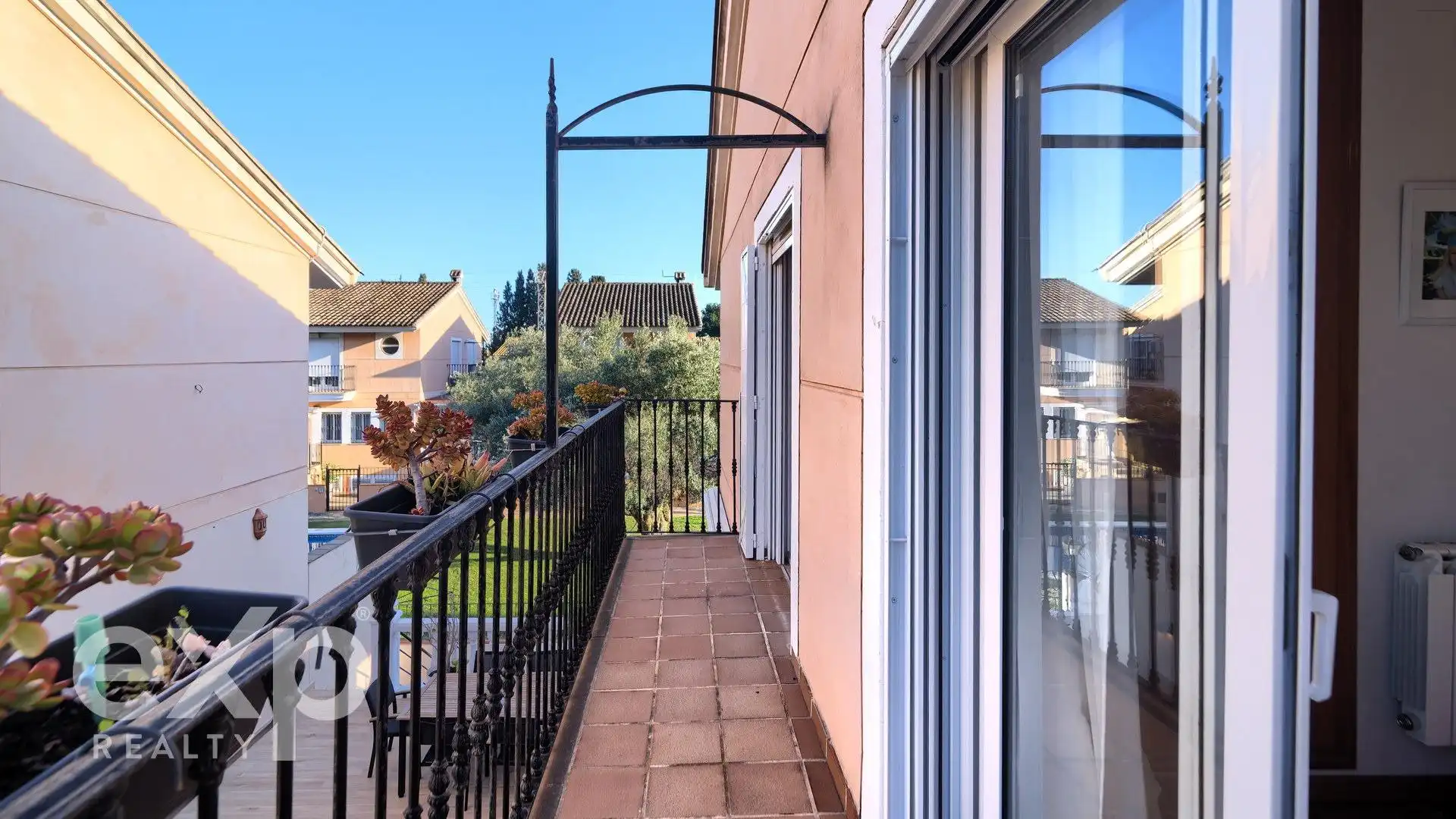 Terraza de Casa o chalet en venta en Godella con Aire acondicionado, Calefacción y Jardín privado