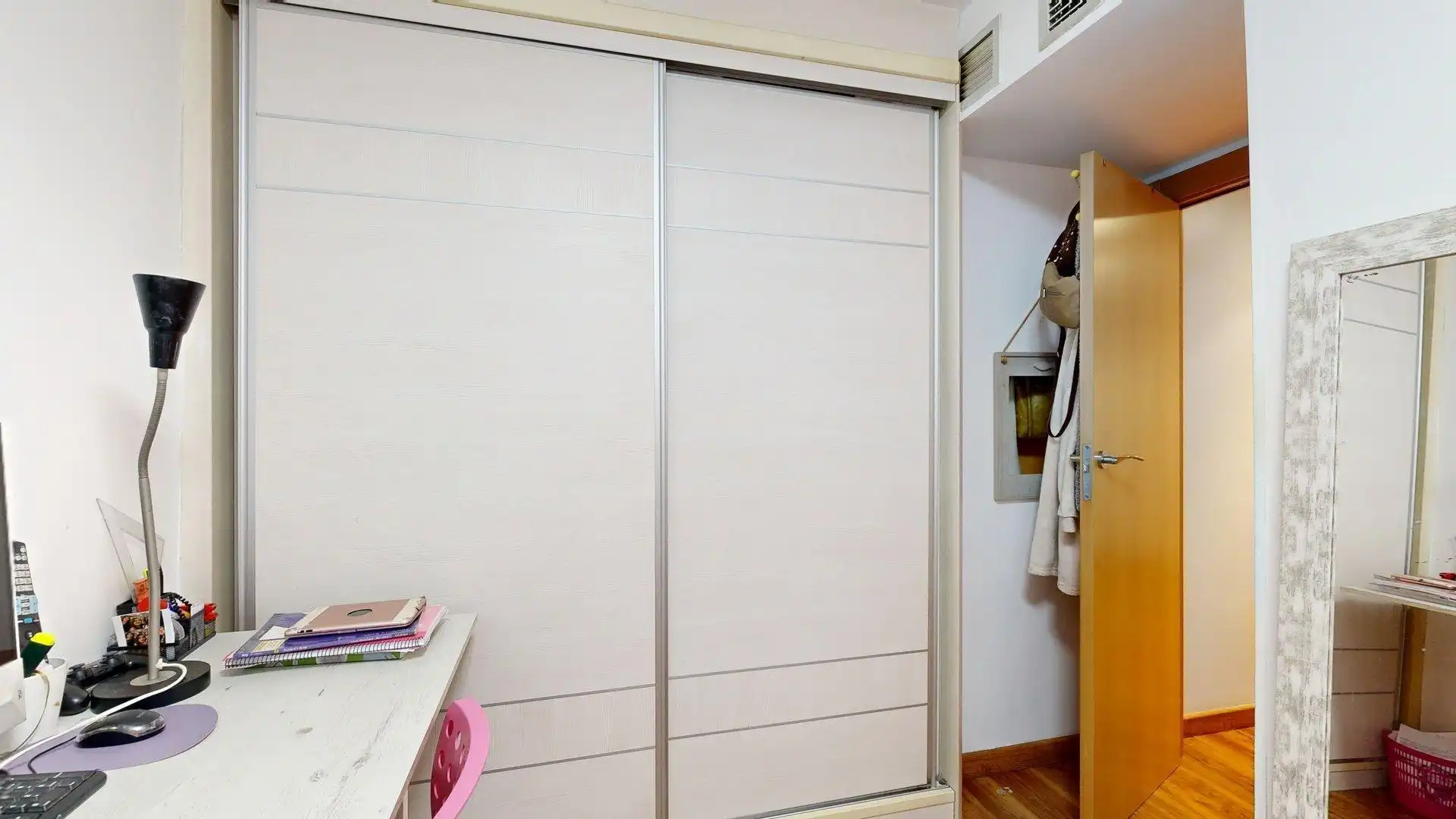 Schlafzimmer von Wohnung zum Verkauf in Zaragoza mit Heizung, Terrasse und Balkon