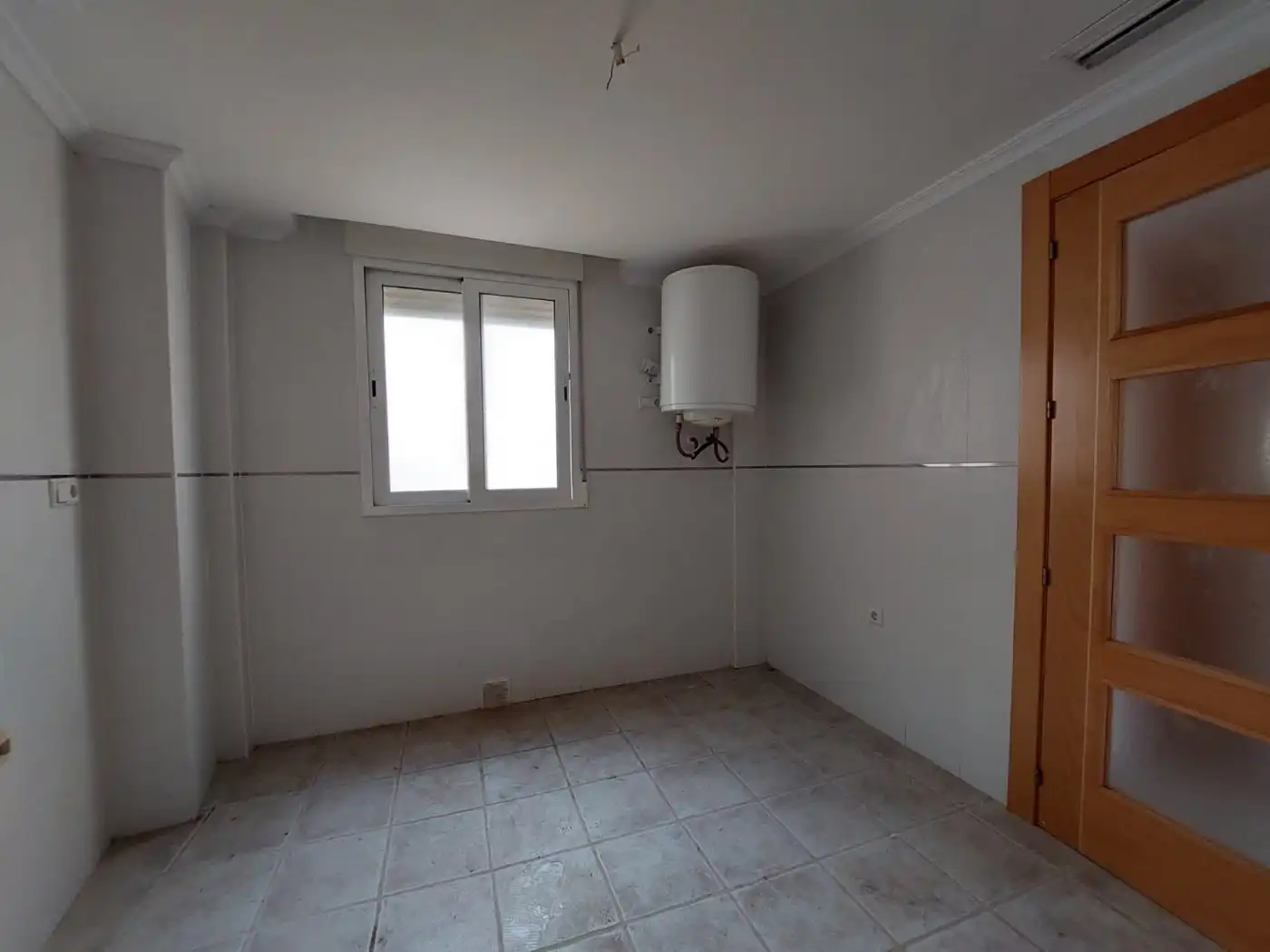 Habitación de Edificio en venta en Fortuna