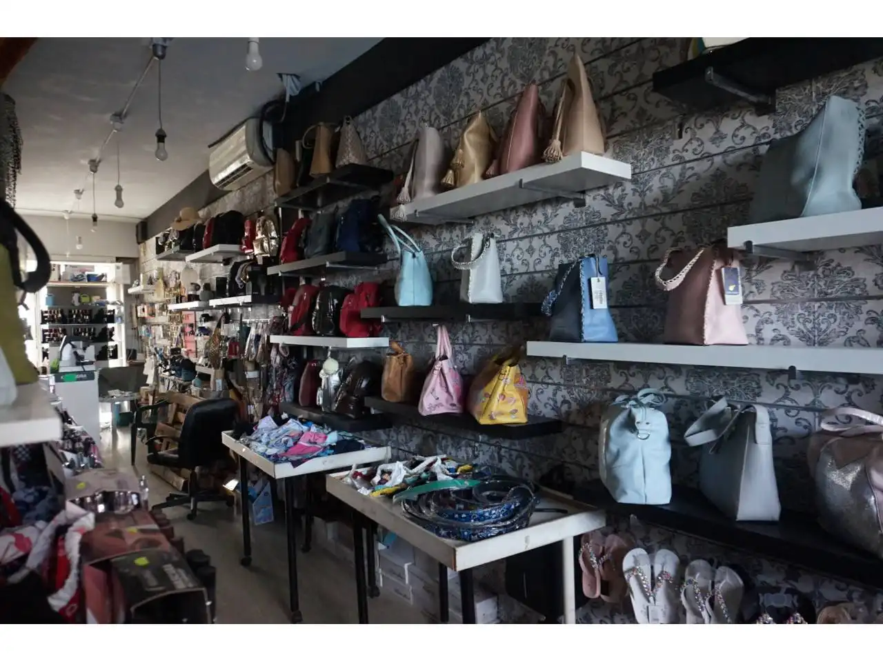 Local comercial en venda a Puerto Marina, imagen 5