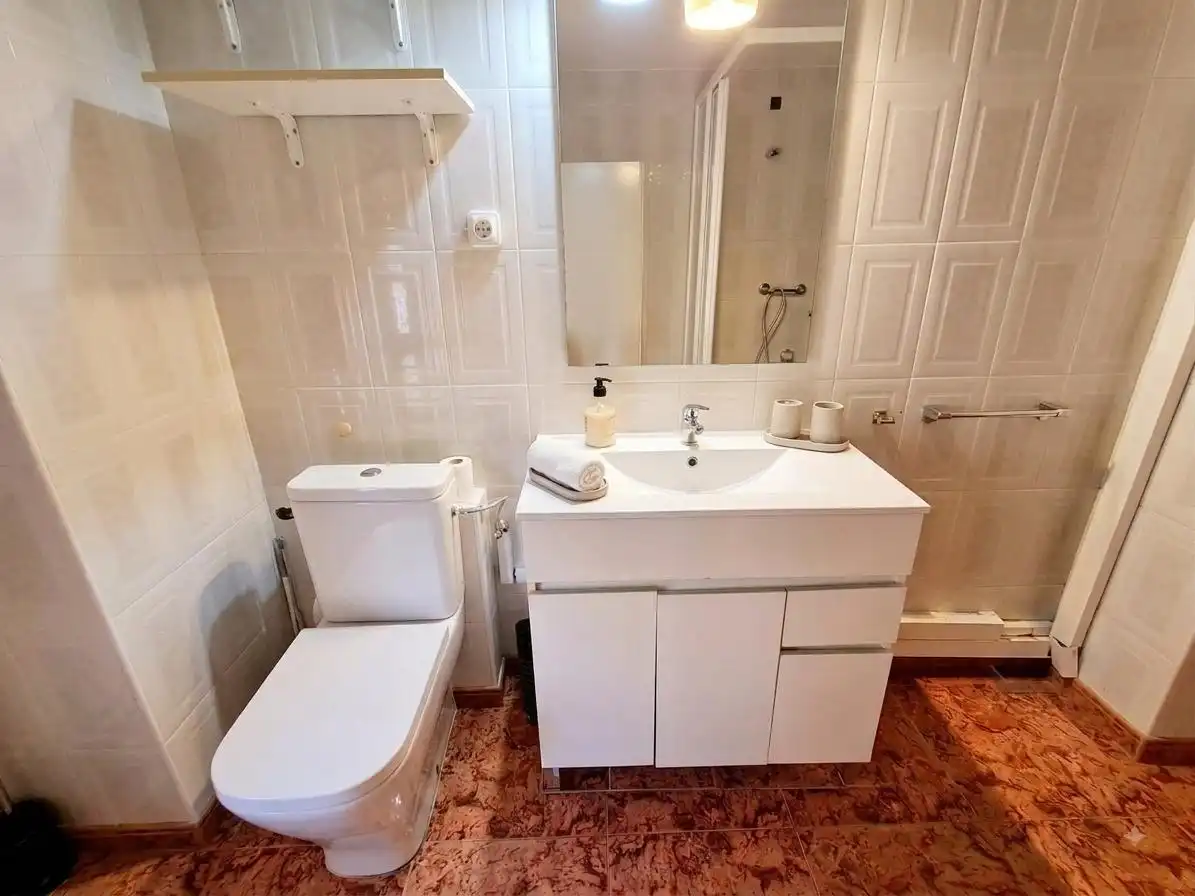 Baño de Piso en venta en Águilas con Aire acondicionado, Calefacción y Amueblado