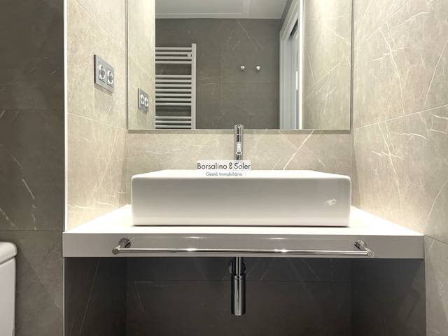 Piso en Alquiler en Carrer Albert Einstein en Lledoner