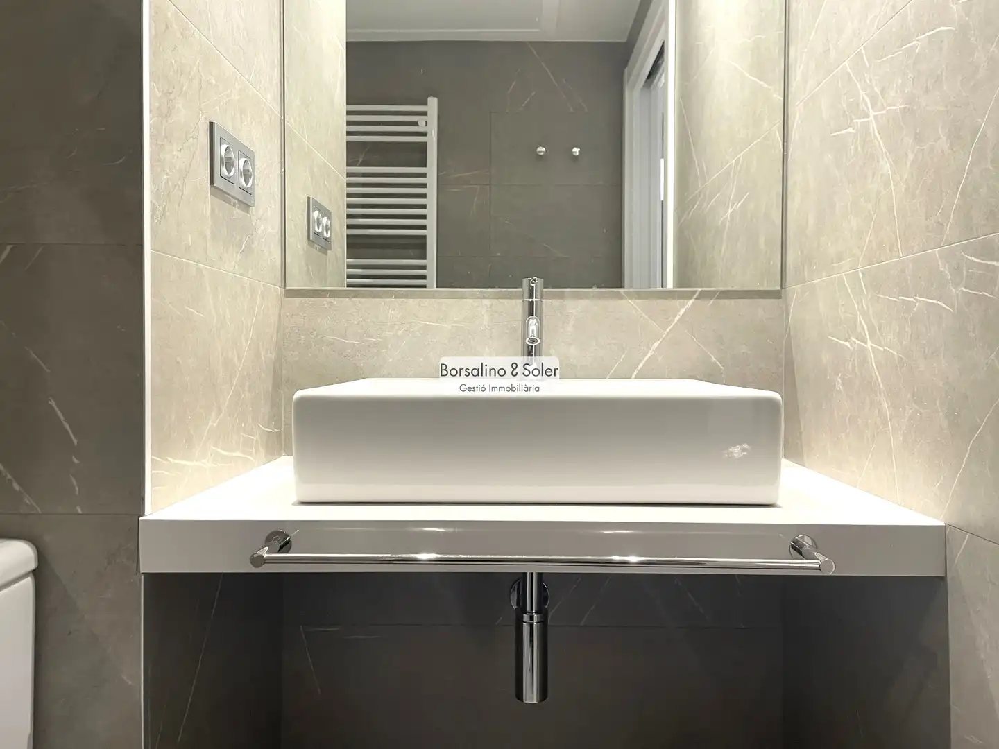 Badezimmer von Wohnung zur Miete in Granollers mit Klimaanlage, Heizung und Parkett