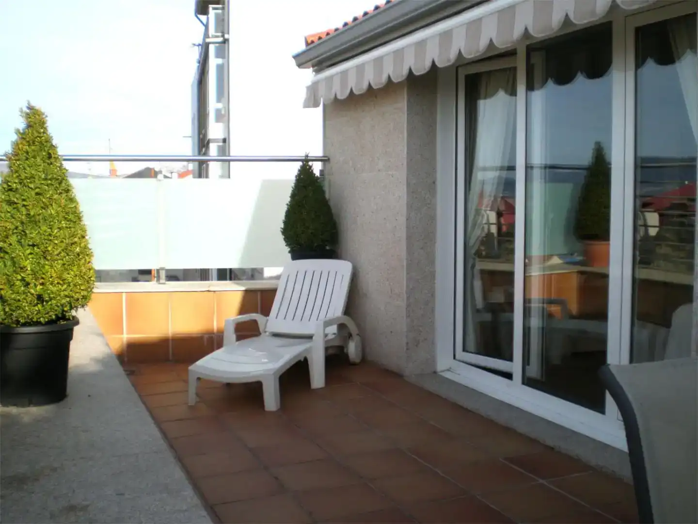 Terrace of Flat for rent in Vigo   with Air Conditioner, Parquet flooring and Furnished
