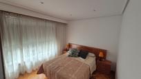 Dormitori de Estudi en venda en Ourense Capital  amb Calefacció, Parquet i Moblat