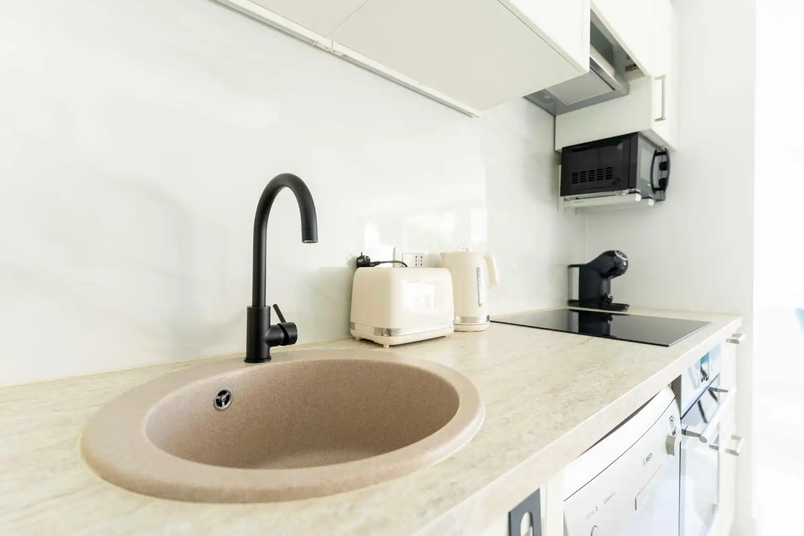 Cuina de Apartament en venda en Adeje amb Aire condicionat, Terrassa i Moblat