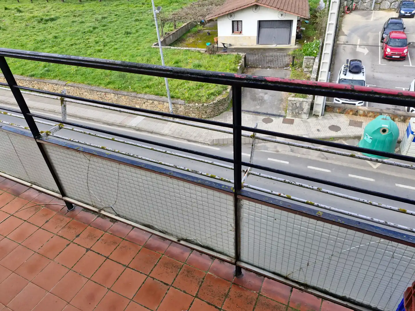 Terrassa de Pis de lloguer en Okondo amb Calefacció, Moblat i Forn