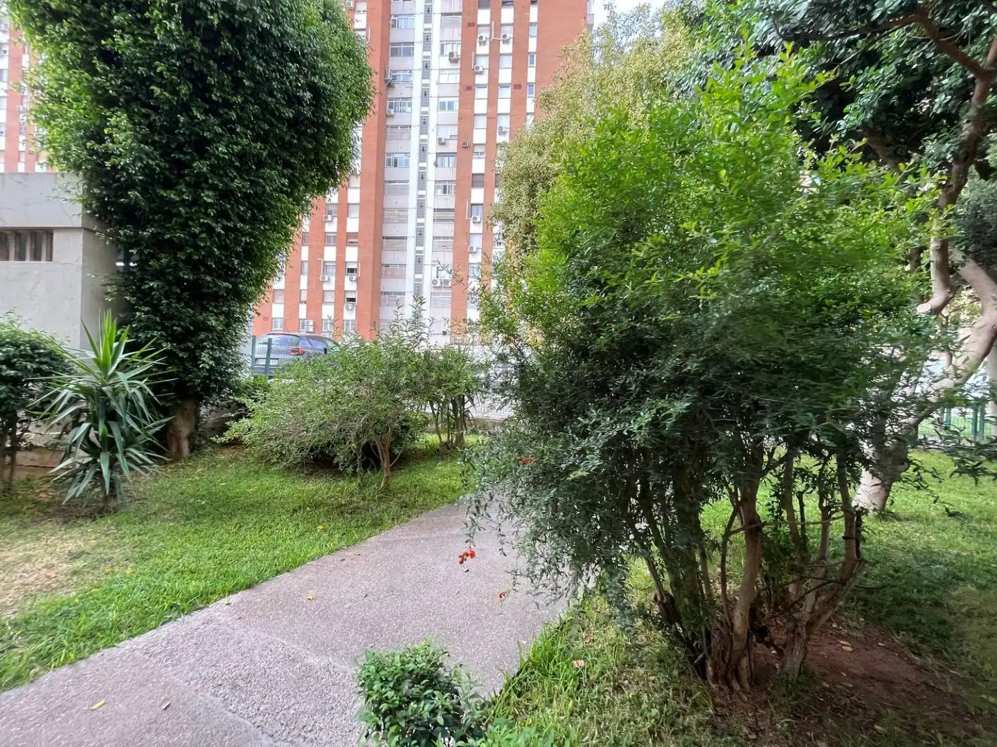 Vista exterior de Piso en venta en  Sevilla Capital con Aire acondicionado, Terraza y Balcón