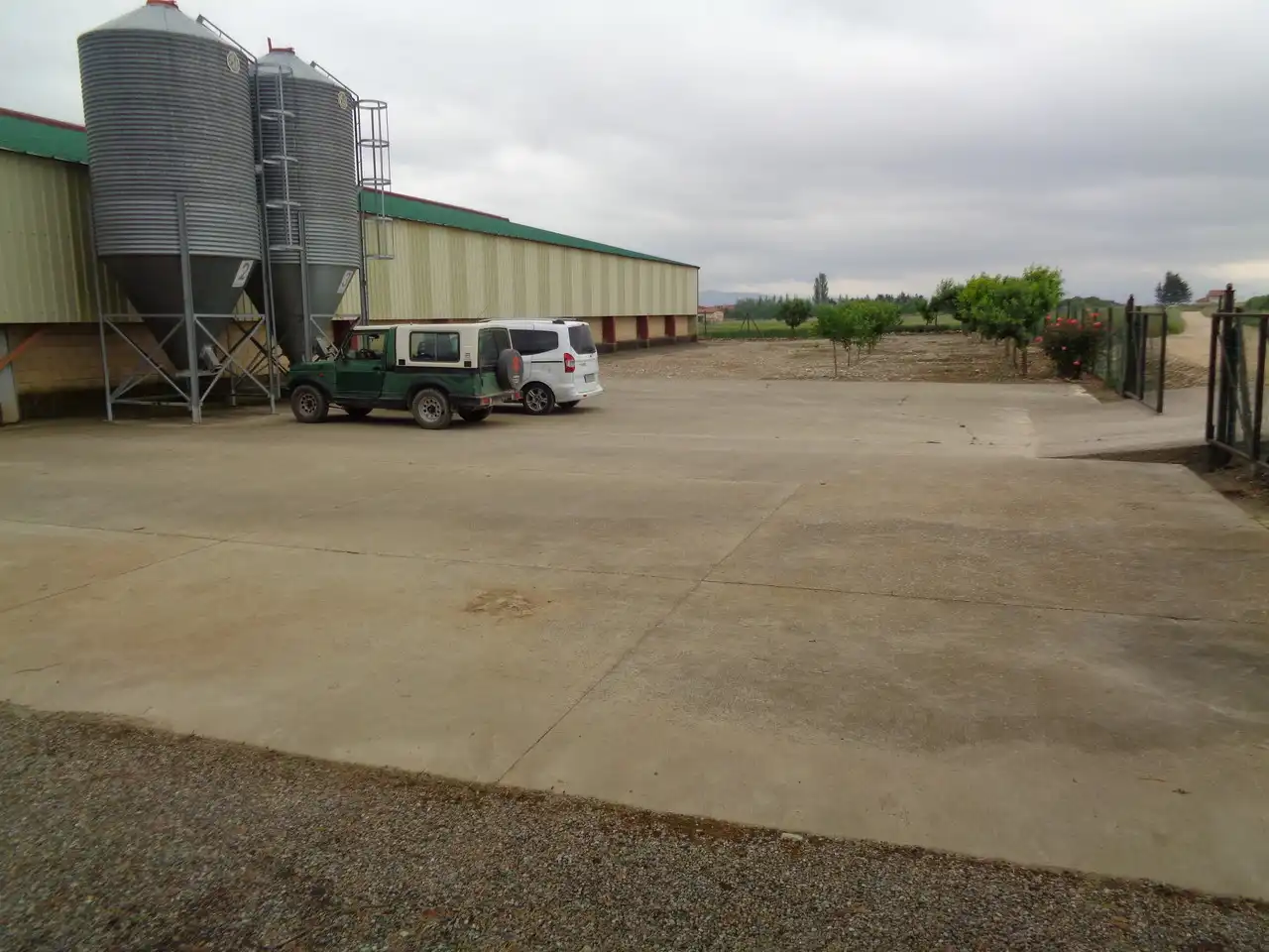 Parking de Nave industrial en venta en Cuzcurrita de Río Tirón