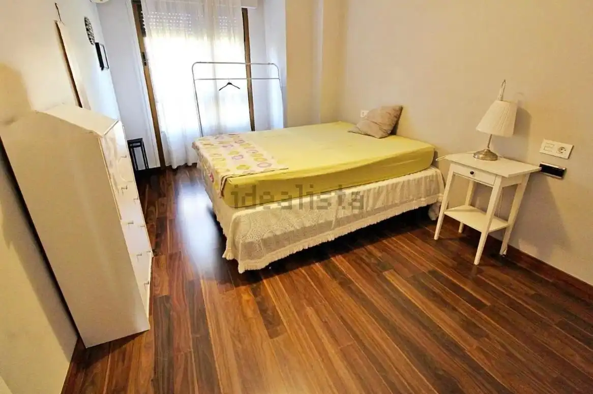 Dormitori de Pis en venda en Vila-real amb Aire condicionat i Balcó